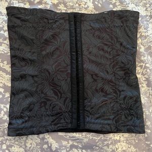 Waist Trainer / Tummy Control